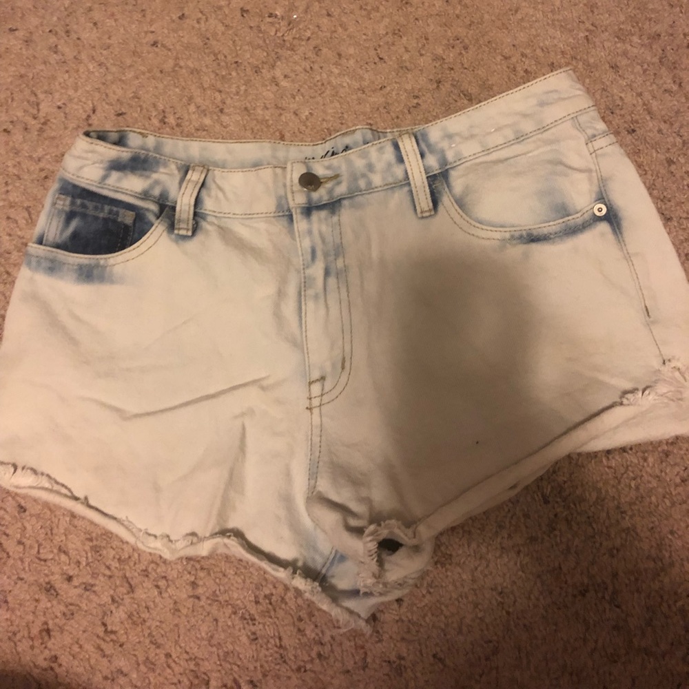 Mossimo supply co. Denim high wasted jean shorts